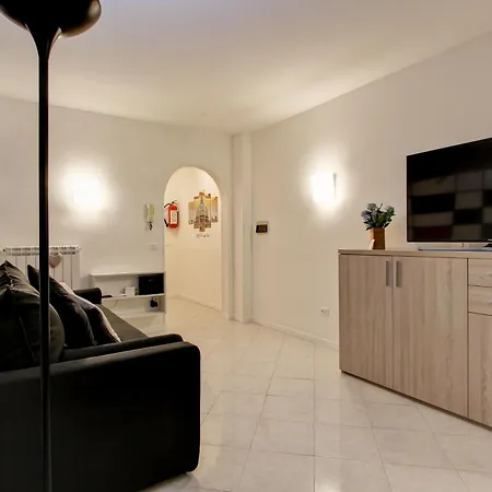 Apartment Fermata San Pietro - Con Parcheggio Rom